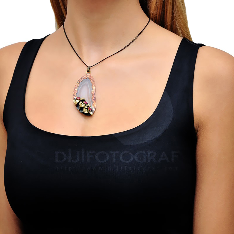 modelli takı fotoğraf çekimi